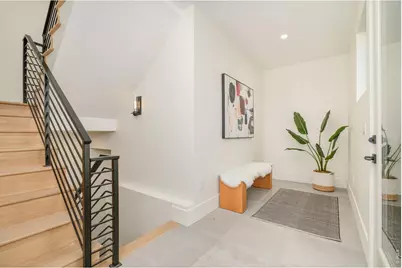 570 Cook St, Denver, CO 80206 - Photo 13