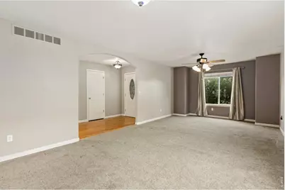6127 W 16th St, Greeley, CO 80634 - Photo 3