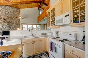301 Pine Tree Dr, Estes Park, CO 80517 - Photo 15