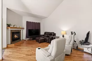 320 Strasburg Dr, Fort Collins, CO 80525 - Photo 3