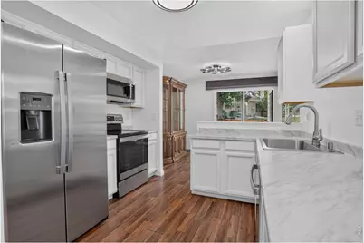 10530 W Fair Ave #B, Littleton, CO 80127 - Photo 11