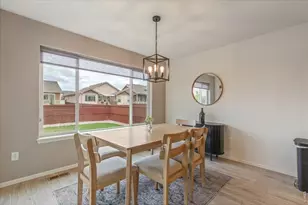 1827 Abundance Dr, Windsor, CO 80550 - Photo 11