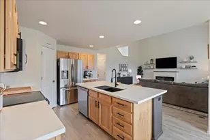 1827 Abundance Dr, Windsor, CO 80550 - Photo 9