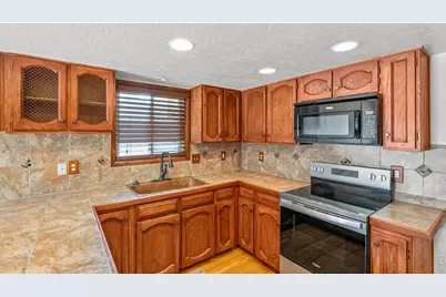 1879 43rd Ave, Greeley, CO 80634 - Photo 3