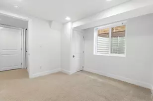 800 Monroe St, Denver, CO 80206 - Photo 35