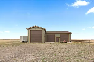 41900 Muirfield Loop, Elizabeth, CO 80107 - Photo 3