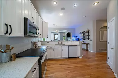 2256 Dogwood Dr, Erie, CO 80516 - Photo 9