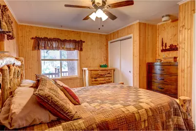 909 Riverside Dr, Estes Park, CO 80517 - Photo 23