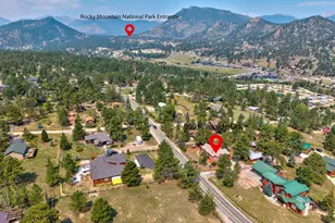 909 Riverside Dr, Estes Park, CO 80517 - Photo 3