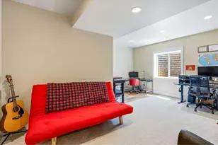 6741 Pumpkin Ridge Dr, Windsor, CO 80550 - Photo 27