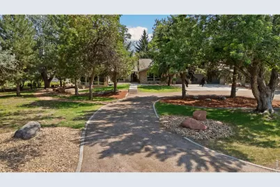 1216 King Dr, Loveland, CO 80537 - Photo 3