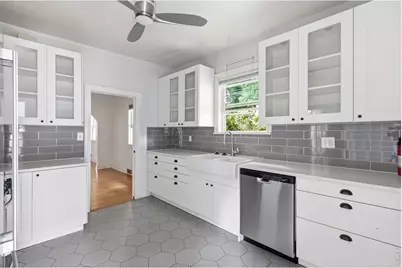 1 5th Ave, Longmont, CO 80501 - Photo 21