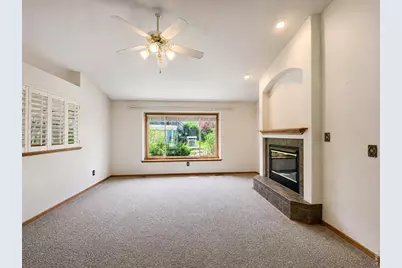 551 Marcellina Dr, Loveland, CO 80537 - Photo 7