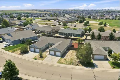 603 S Carriage Dr, Milliken, CO 80543 - Photo 35
