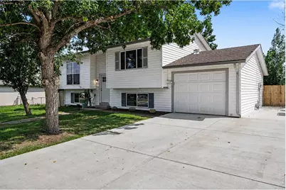 2421 W Plum St, Fort Collins, CO 80521 - Photo 1