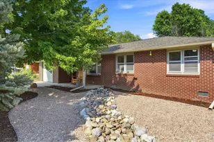 1226 Linden St, Longmont, CO 80501 - Photo 3