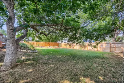2100 Bowen St, Longmont, CO 80501 - Photo 23