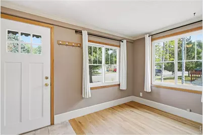 338 W 9th St, Loveland, CO 80537 - Photo 5