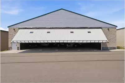 5271 Beechcraft St, Loveland, CO 80538 - Photo 3
