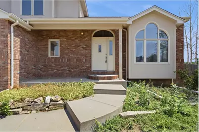 3772 Larkspur Dr, Loveland, CO 80538 - Photo 3