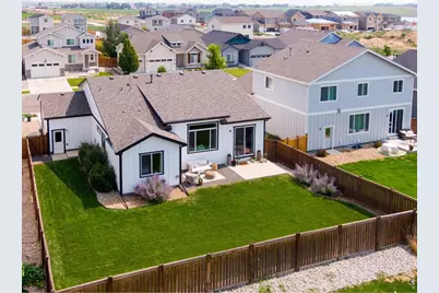 301 Dorothy Dr, Berthoud, CO 80513 - Photo 5