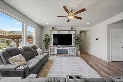 4492 Moose St, Johnstown, CO 80534 - Photo 11
