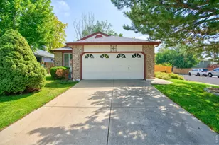 1828 Rice St, Longmont, CO 80501 - Photo 1