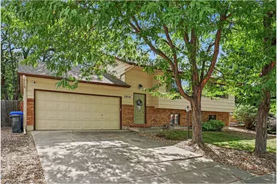 3919 Logan Dr, Loveland, CO 80538 - Photo 3