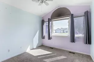 705 Country Acres Dr, Johnstown, CO 80534 - Photo 17