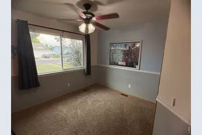 705 Country Acres Dr, Johnstown, CO 80534 - Photo 23