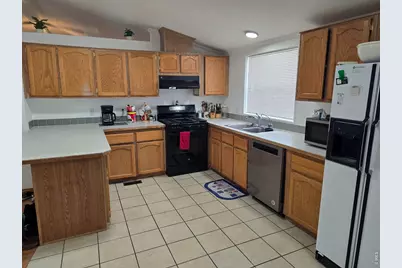 15849 Deerfield St, Sterling, CO 80751 - Photo 5