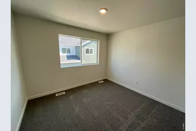 4016 Agnes St, Evans, CO 80620 - Photo 9