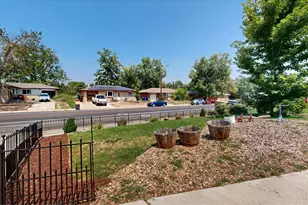 1320 27th St, Greeley, CO 80631 - Photo 39