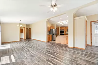 4385 Espirit Dr, Fort Collins, CO 80524 - Photo 9