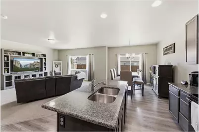 928 S Depot Dr, Milliken, CO 80543 - Photo 13