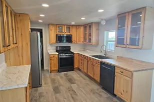 620 1st St, Bennett, CO 80102 - Photo 3