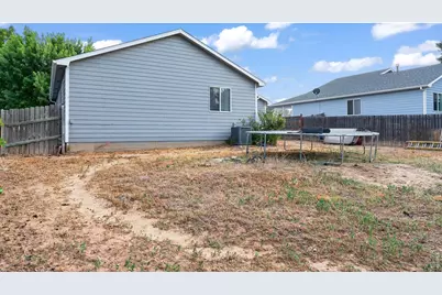2929 Quail St, Evans, CO 80620 - Photo 21