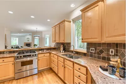 1812 Scarsdale Ct, Lafayette, CO 80026 - Photo 11