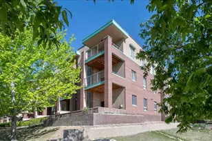 1053 W Century Dr, Louisville, CO 80027 - Photo 3