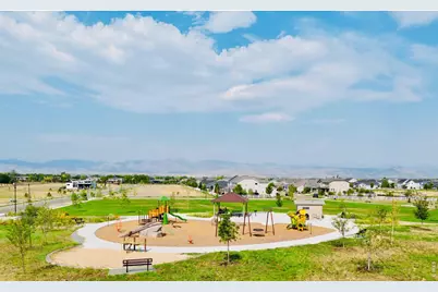 2186 Lombardy St, Longmont, CO 80503 - Photo 35