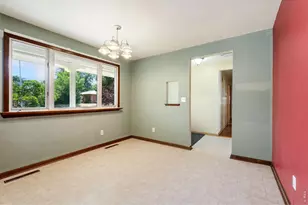 2612 Mountain View Ave, Longmont, CO 80503 - Photo 5