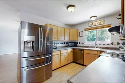 1920 23rd Ave Ct, Greeley, CO 80634 - Photo 11