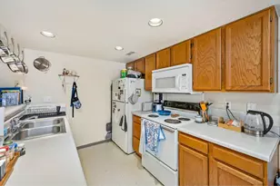 1225 W Prospect Rd, Fort Collins, CO 80526 - Photo 5