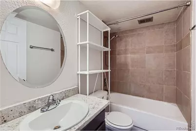 909 N Logan St #4-A, Denver, CO 80203 - Photo 11