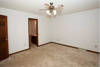 1407 S 11th Ave, Sterling, CO 80751 - Photo 33