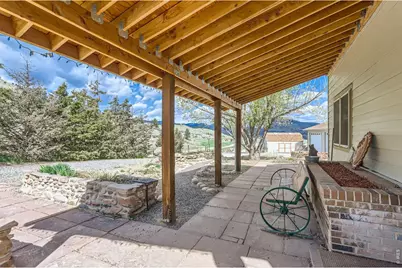 16450 Dakota Ridge Rd, Longmont, CO 80503 - Photo 3