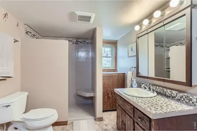 16450 Dakota Ridge Rd, Longmont, CO 80503 - Photo 13