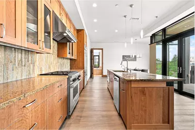 1077 Canyon Blvd #211, Boulder, CO 80302 - Photo 3