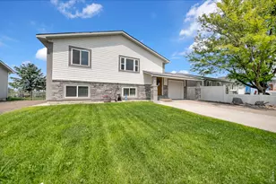 550 California St, Sterling, CO 80751 - Photo 1