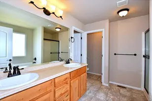 2424 Juno Ln, Johnstown, CO 80534 - Photo 29